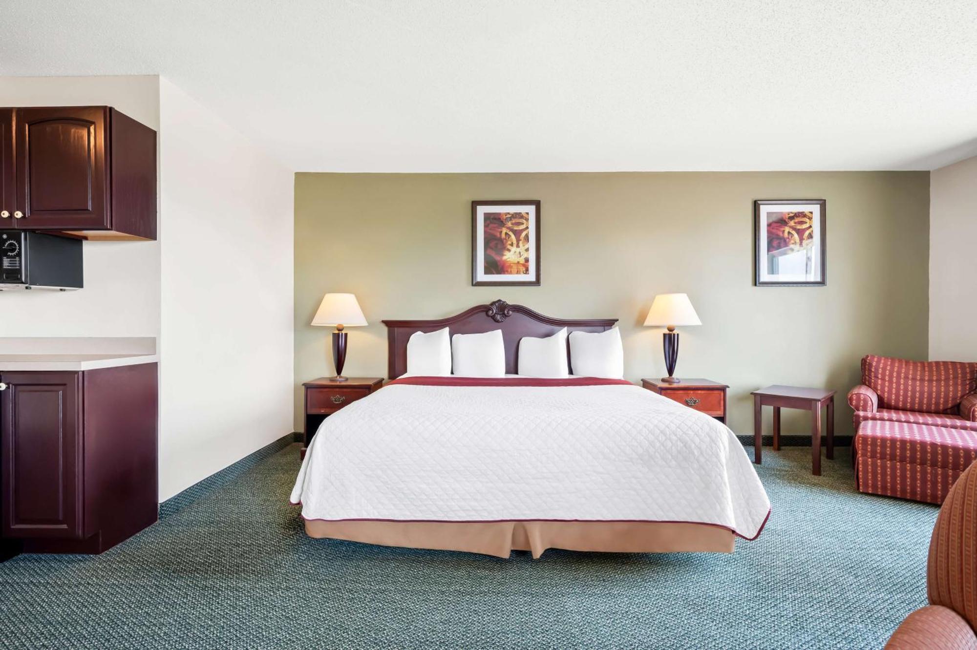 Best Western Annawan Inn Exterior photo